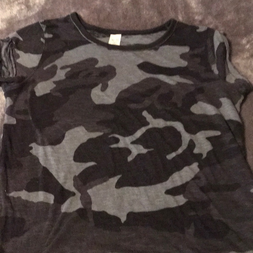 Free people tee shirt